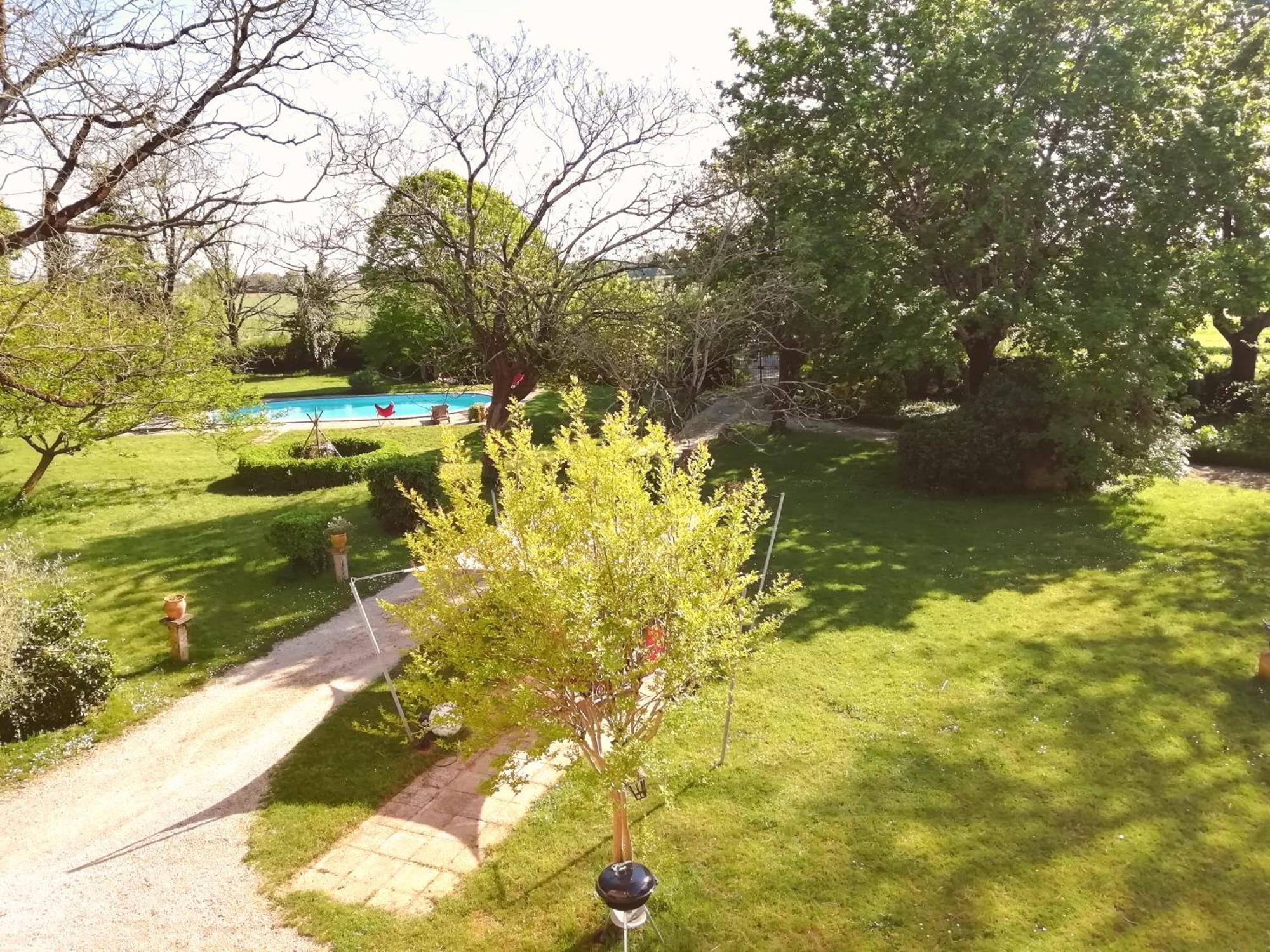 Domaine De La Celarie Mouzieys-Teulet Exterior photo
